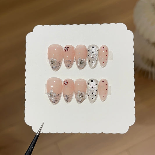Silver veil press-on nails with elegant silver shimmer details