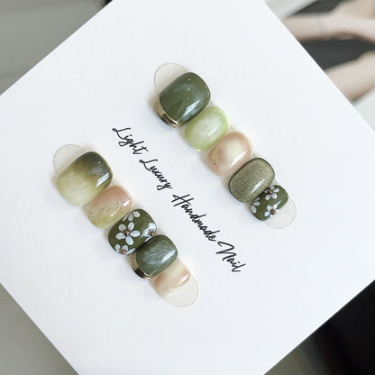 Olive Daisy