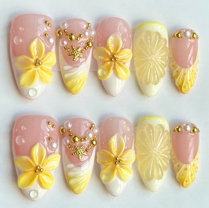 Lemon Bloom